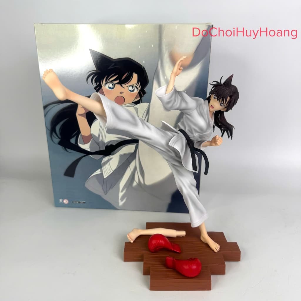 Mô hình tượng nhân vật Ran mặc áo Karate trong thám tử lừng danh Conan 28cm